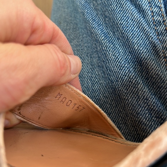 Louis Vuitton heels - Picture 11 of 15